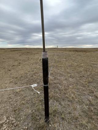 Fiberglass drill stem fence posts need no insulation.
